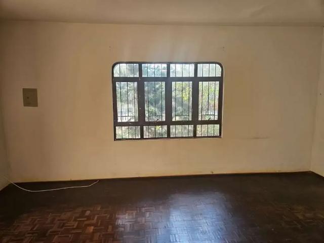 Casa / Sobrado para Venda em Londrina/PR Messiânico 3 Quartos