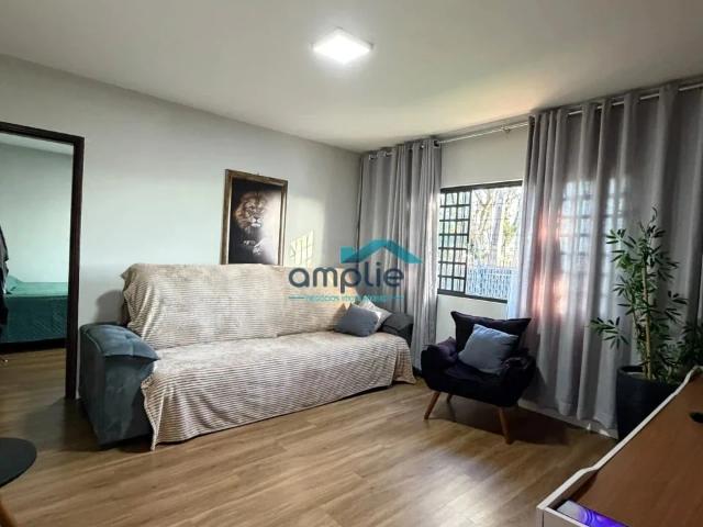 Casa / Sobrado para Venda em Londrina/PR Messiânico 4 Quartos