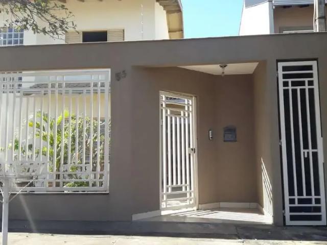 Casa / Sobrado para Venda em Londrina/PR Messiânico 5 Quartos