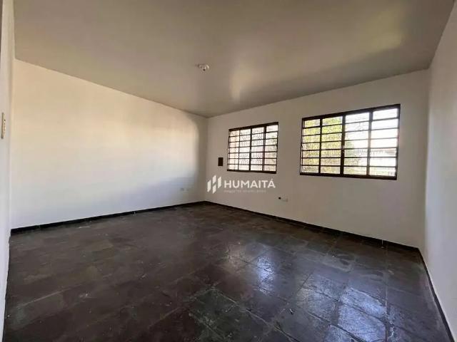 Casa / Sobrado para Venda em Londrina/PR Novo Antares 4 Quartos