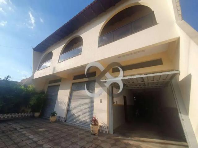 Casa / Sobrado para Venda em Londrina/PR Operária 3 Quartos