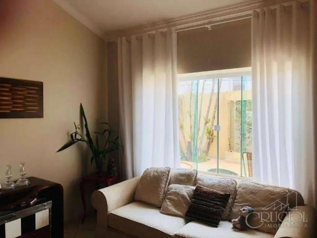 Casa / Sobrado para Venda em Londrina/PR Aurora 5 Quartos