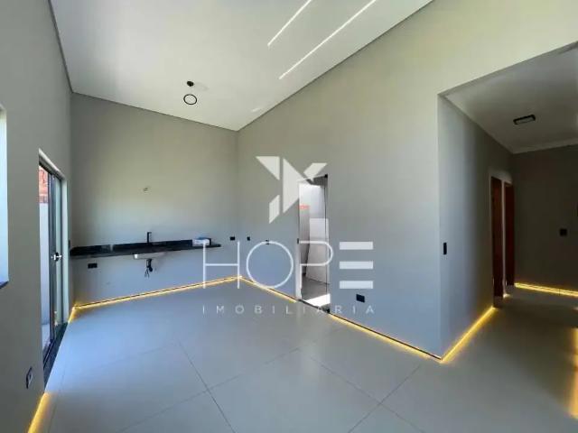 Casa / Sobrado para Venda em Londrina/PR Aeroporto 3 Quartos