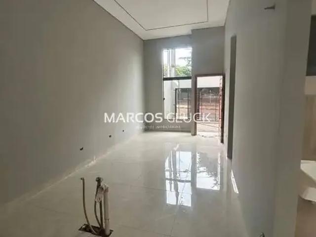 Casa / Sobrado para Venda em Londrina/PR Aeroporto 3 Quartos