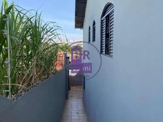 Casa / Sobrado para Venda em Londrina/PR Alpes 4 Quartos