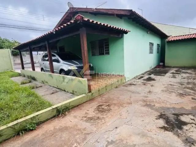 Casa / Sobrado para Venda em Londrina/PR Alto da Boa Vista 2 Quartos