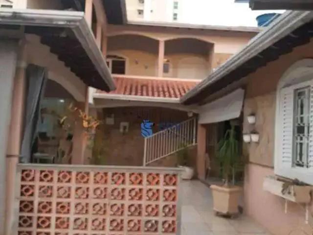 Casa / Sobrado para Venda em Londrina/PR Andrade 4 Quartos
