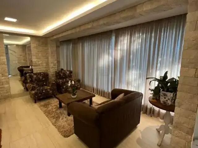 Casa / Sobrado para Venda em Londrina/PR Andrade 4 Quartos