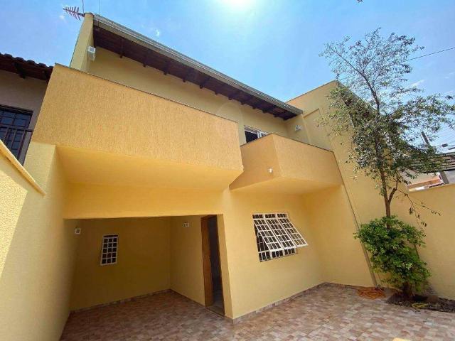 Casa / Sobrado para Venda em Londrina/PR Antares 3 Quartos