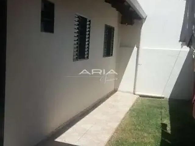 Casa / Sobrado para Venda em Londrina/PR Bandeirantes 5 Quartos