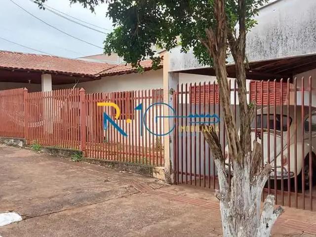 Casa / Sobrado para Venda em Londrina/PR Bandeirantes