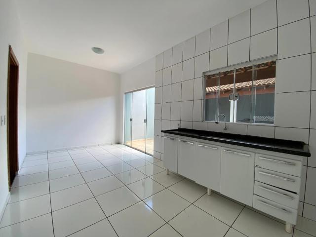 Casa / Sobrado para Venda em Londrina/PR Bandeirantes 3 Quartos