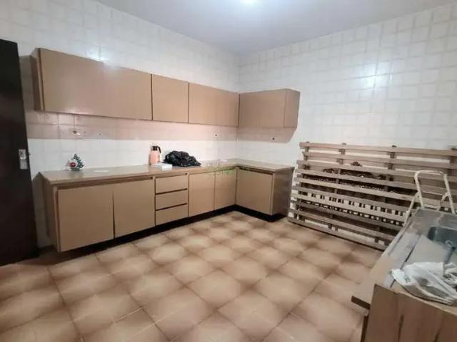 Casa / Sobrado para Venda em Londrina/PR Bandeirantes 3 Quartos