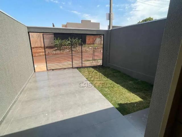 Casa / Sobrado para Venda em Londrina/PR Jardim Padovani 2 Quartos