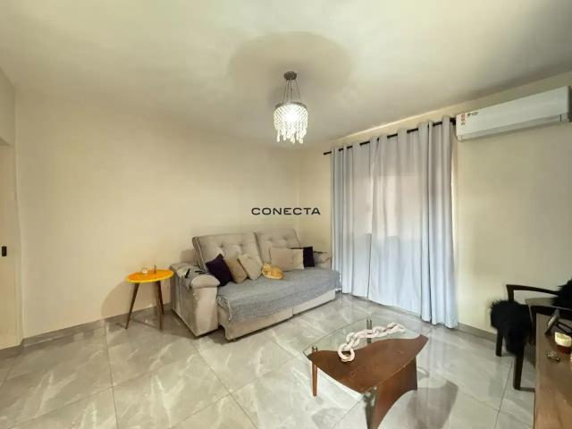 Casa / Sobrado para Venda em Londrina/PR Califórnia 2 Quartos