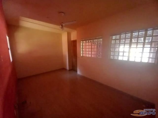 Casa / Sobrado para Venda em Londrina/PR Cambezinho 3 Quartos