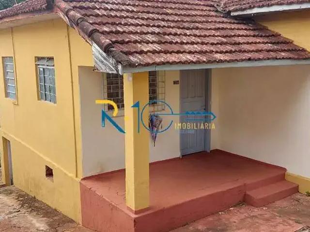 Casa / Sobrado para Venda em Londrina/PR Centro 3 Quartos