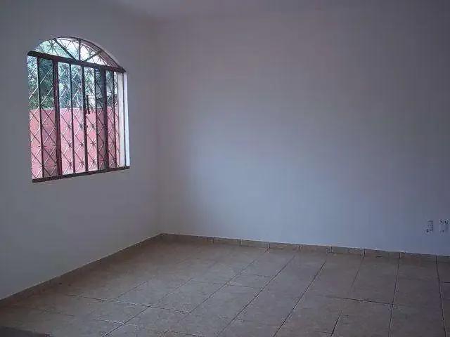 Casa / Sobrado para Venda em Londrina/PR Centro 3 Quartos