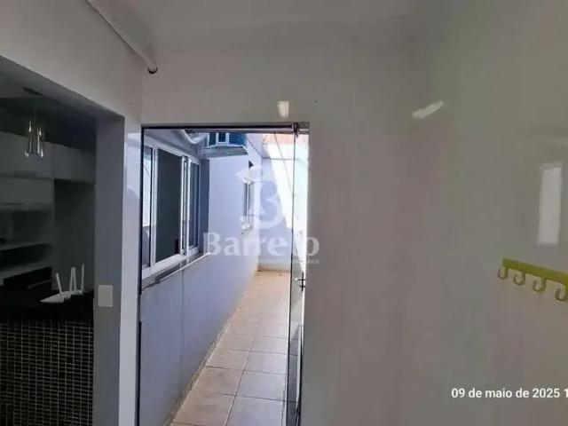 Casa / Sobrado para Venda em Londrina/PR Champagnat 2 Quartos
