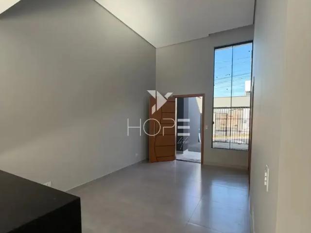 Casa / Sobrado para Venda em Londrina/PR Colinas 3 Quartos