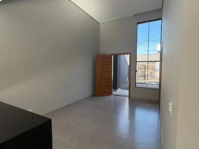 Casa / Sobrado para Venda em Londrina/PR Colinas 3 Quartos