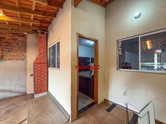 Casa / Sobrado para Venda em Londrina/PR Colinas 2 Quartos