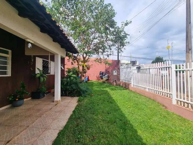 Casa / Sobrado para Venda em Londrina/PR Colúmbia 3 Quartos