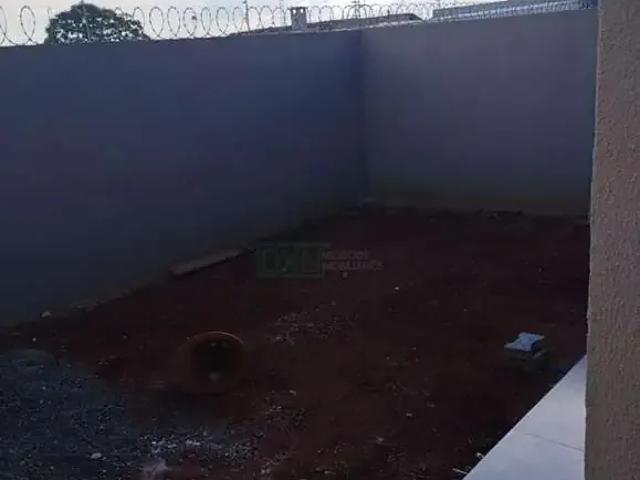 Casa / Sobrado para Venda em Londrina/PR Colúmbia 3 Quartos