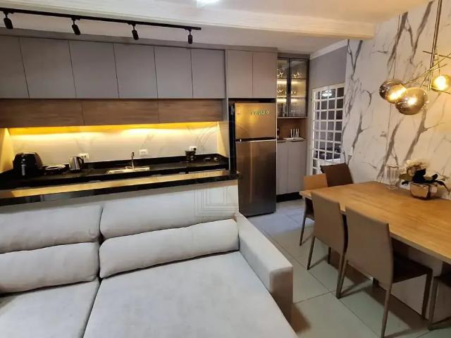 Casa / Sobrado para Venda em Londrina/PR Colúmbia 3 Quartos