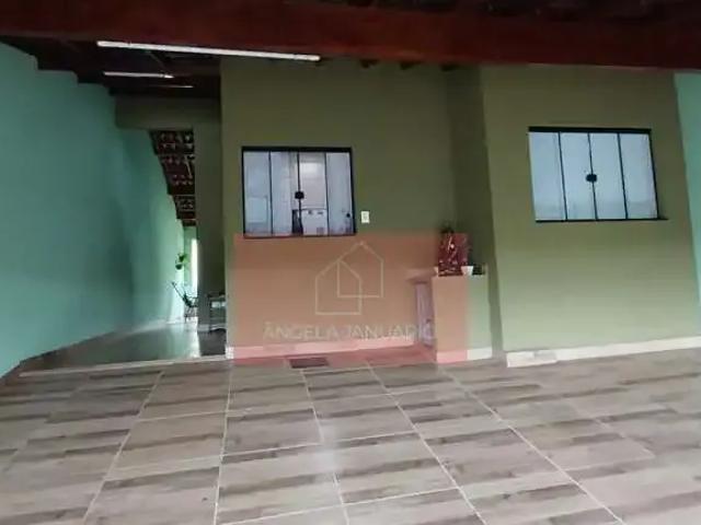 Casa / Sobrado para Venda em Londrina/PR Colúmbia 3 Quartos
