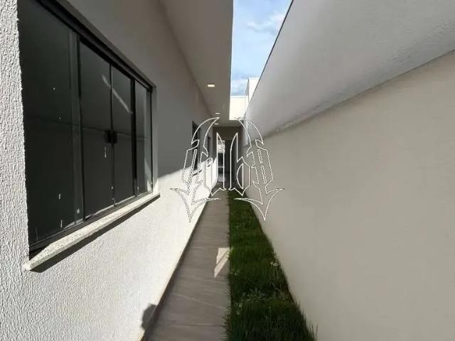 Casa / Sobrado para Venda em Londrina/PR Colúmbia 3 Quartos