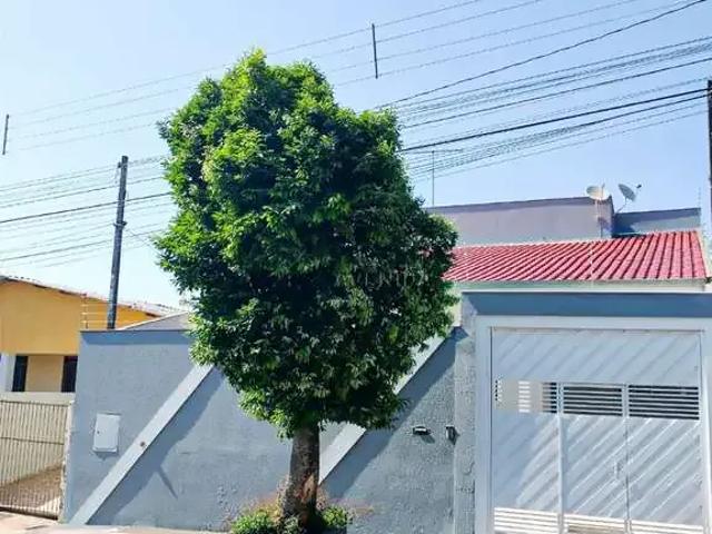 Casa / Sobrado para Venda em Londrina/PR Conjunto Habitacional Alexandre Urbanas 3 Quartos
