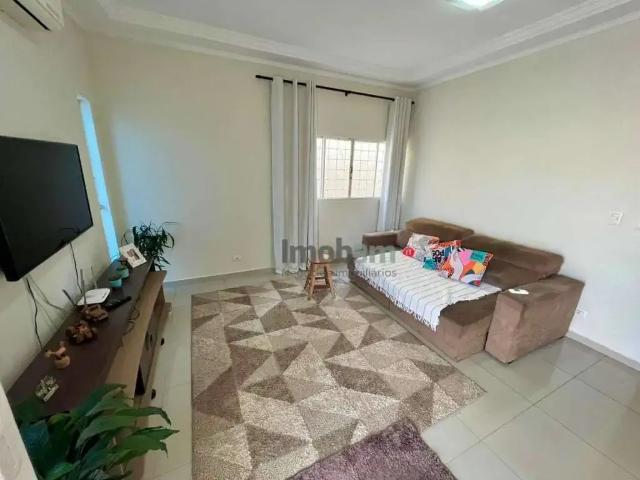 Casa / Sobrado para Venda em Londrina/PR Conjunto Habitacional Alexandre Urbanas 3 Quartos