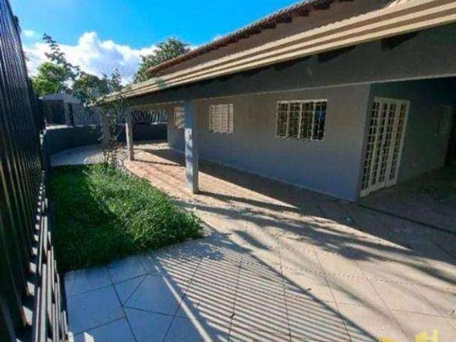 Casa / Sobrado para Venda em Londrina/PR Conjunto Habitacional Alexandre Urbanas 3 Quartos