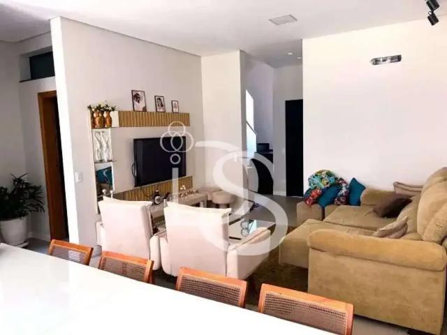 Casa / Sobrado para Venda em Londrina/PR Conjunto Habitacional Alexandre Urbanas 3 Quartos