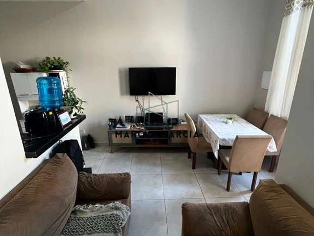 Casa / Sobrado para Venda em Londrina/PR Conjunto Habitacional José Garcia Molina 2 Quartos
