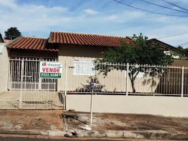 Casa / Sobrado para Venda em Londrina/PR Conjunto Habitacional Milton Gavetti 3 Quartos