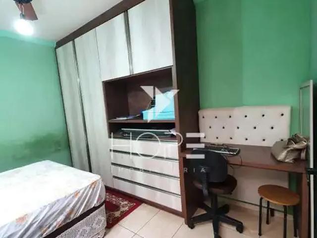 Casa / Sobrado para Venda em Londrina/PR Conjunto Habitacional Santiago II 3 Quartos