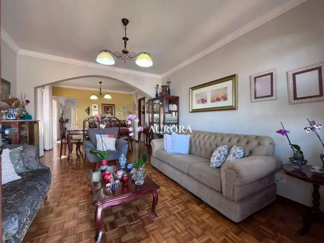Casa / Sobrado para Venda em Londrina/PR Conjunto Residencial Vivendas do Arvoredo 4 Quartos