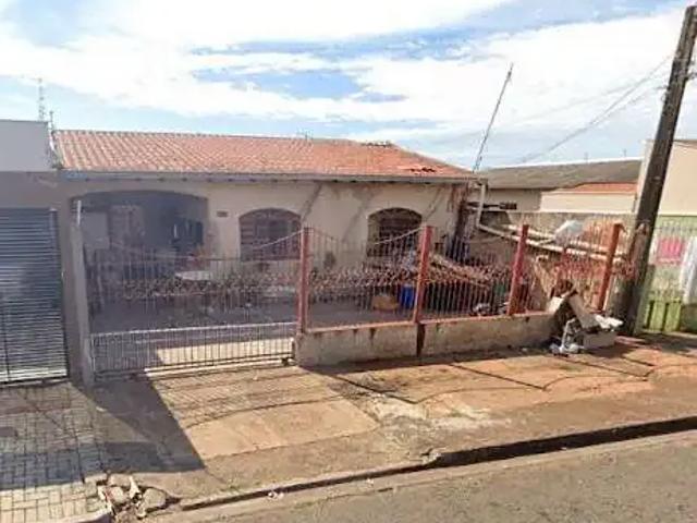Casa / Sobrado para Venda em Londrina/PR Conjunto Santa Rita 6 2 Quartos