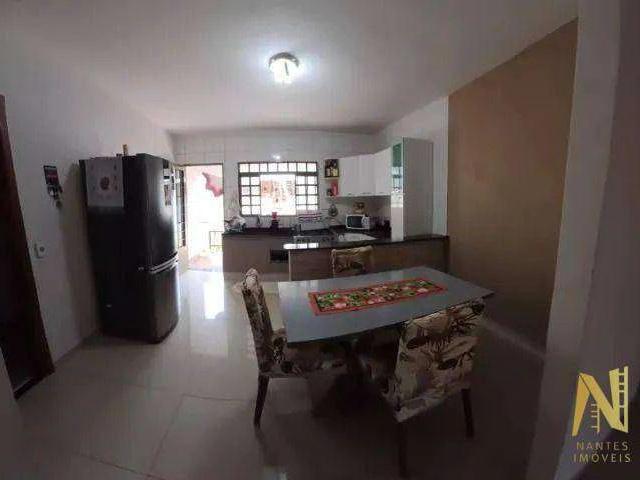 Casa / Sobrado para Venda em Londrina/PR Dom Pedro II 3 Quartos