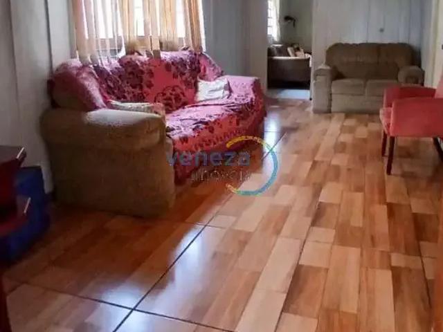 Casa / Sobrado para Venda em Londrina/PR Guanabara 4 Quartos