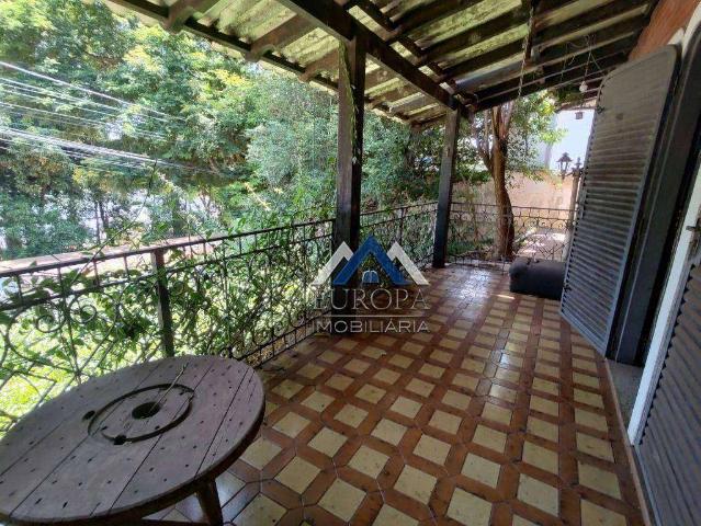Casa / Sobrado para Venda em Londrina/PR Guanabara 8 Quartos