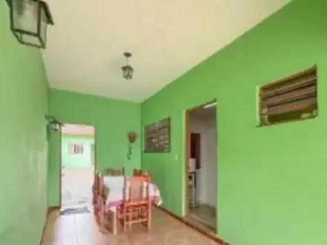 Casa / Sobrado para Venda em Londrina/PR Guanabara 3 Quartos