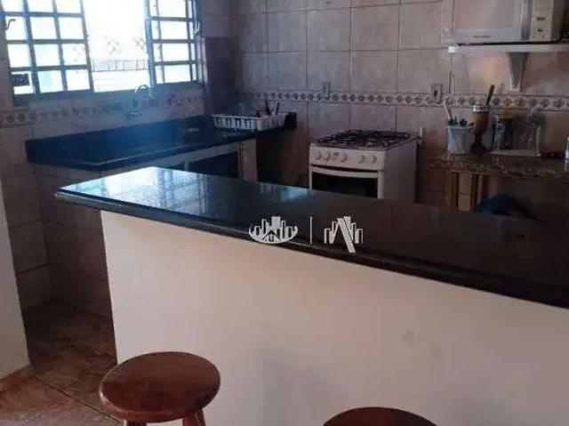 Casa / Sobrado para Venda em Londrina/PR Irerê 4 Quartos
