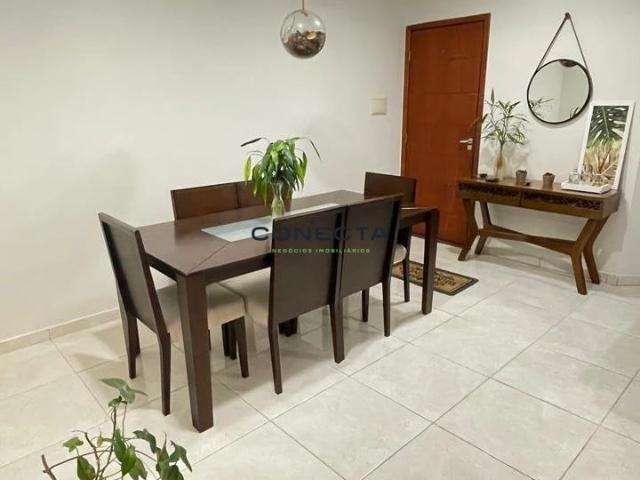 Casa / Sobrado para Venda em Londrina/PR Jardim Tarumã 3 Quartos