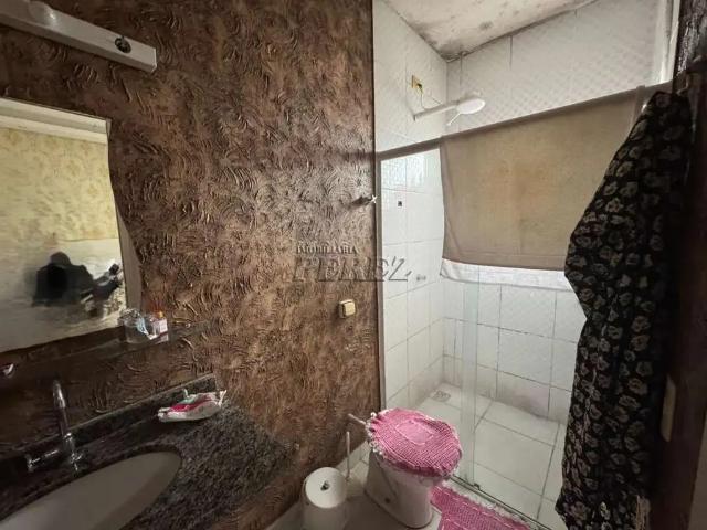 Casa / Sobrado para Venda em Londrina/PR Jardim Tarumã 3 Quartos