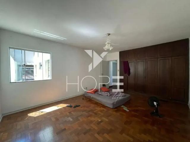 Casa / Sobrado para Venda em Londrina/PR Jardim Vilas Boas 5 Quartos