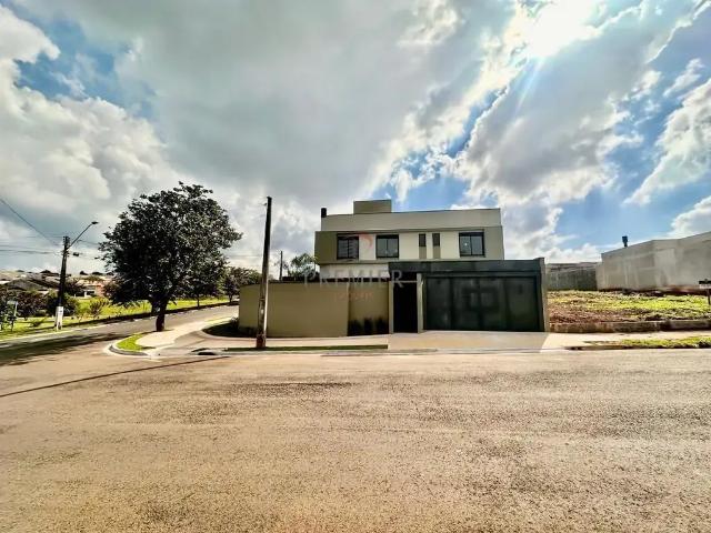 Casa / Sobrado para Venda em Londrina/PR Jardim Burle Marx 3 Quartos