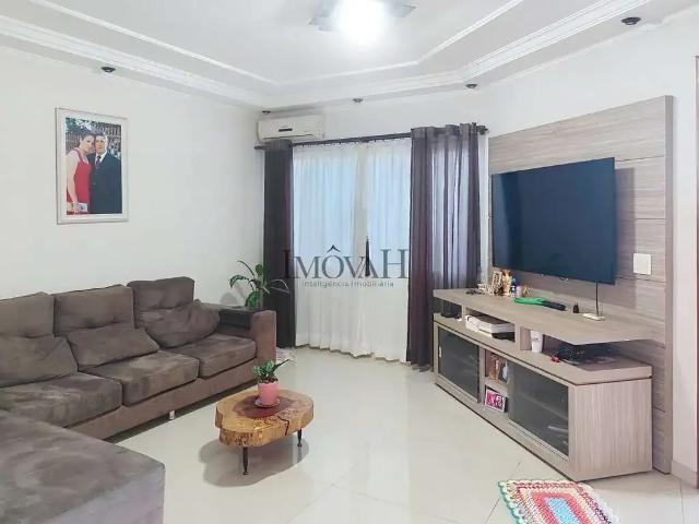 Casa / Sobrado para Venda em Londrina/PR Jardim dos Estados 3 Quartos